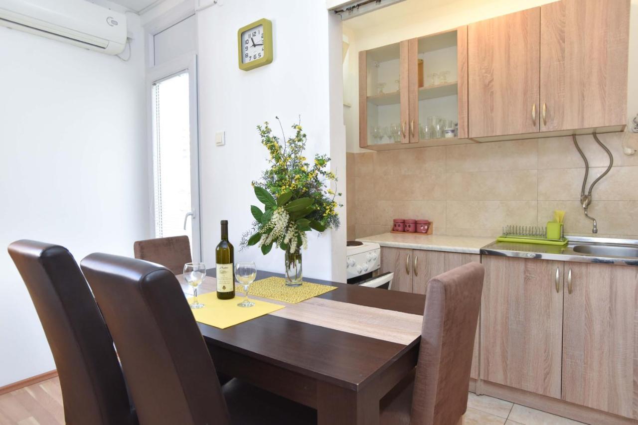 Apartment Near Old Town Budva Buitenkant foto